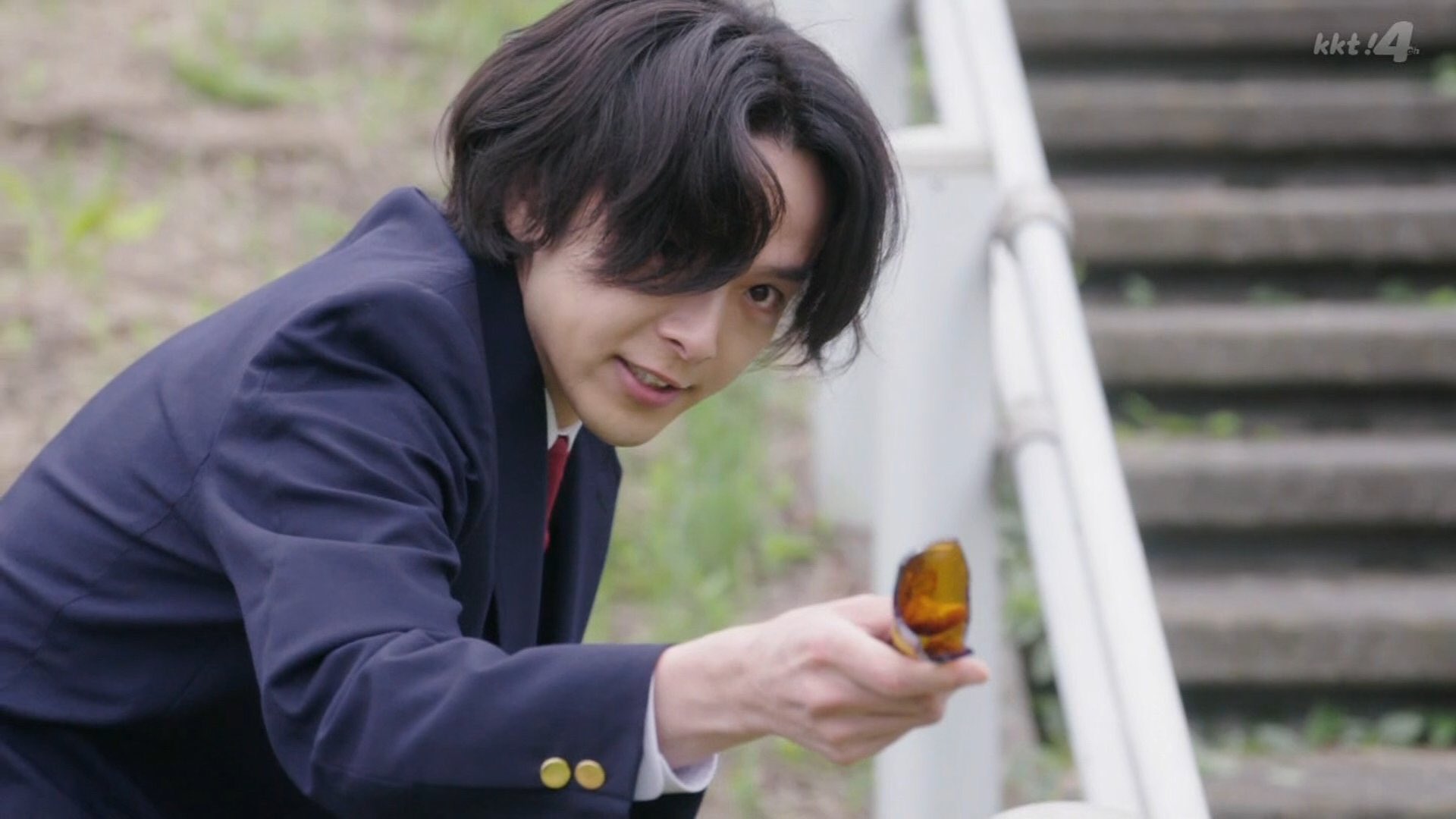 中村倫也が『今日から俺は』で着ていた衣装を紹介！